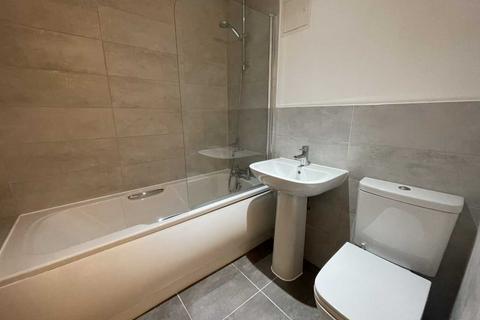 2 bedroom apartment for sale, Ashton Lane, Greater Manchester M33