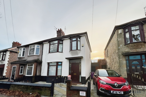 3 bedroom semi-detached house to rent, Queens Drive, Liverpool L4