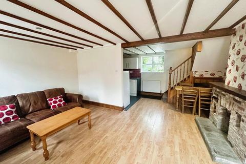 3 bedroom house to rent, The Village, York YO32