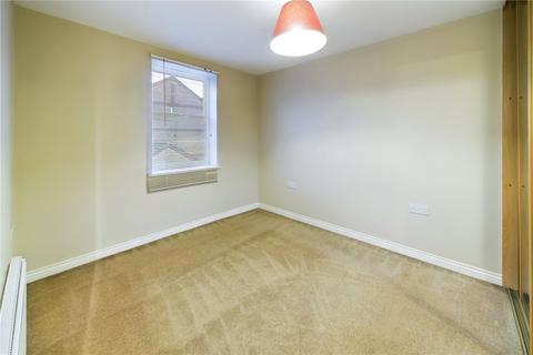 2 bedroom flat to rent, Turners Court Newport Pagnell Road, Northampton NN4