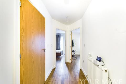 1 bedroom flat for sale, Maxwell Road, Romford RM7