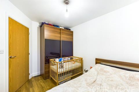1 bedroom flat for sale, Maxwell Road, Romford RM7