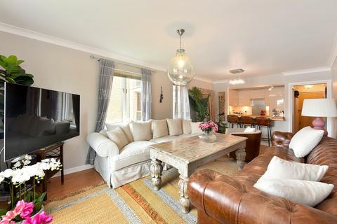 1 bedroom apartment to rent, Milton Court, Ranelagh Gardens, SW6