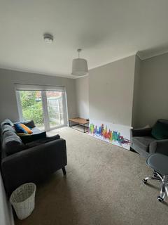 4 bedroom house share to rent, Nottingham NG9