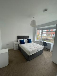 4 bedroom house share to rent, Nottingham NG9