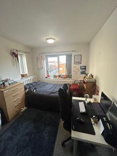 3 bedroom house share to rent, Trent Bridge Build, Nottingham NG2