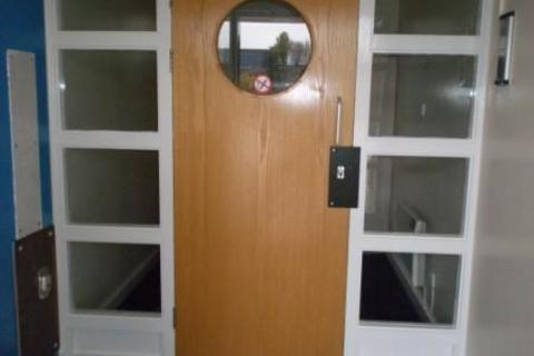 2 bedroom flat to rent, Mariners Wharf, Newcastle upon Tyne, NE1 2BJ