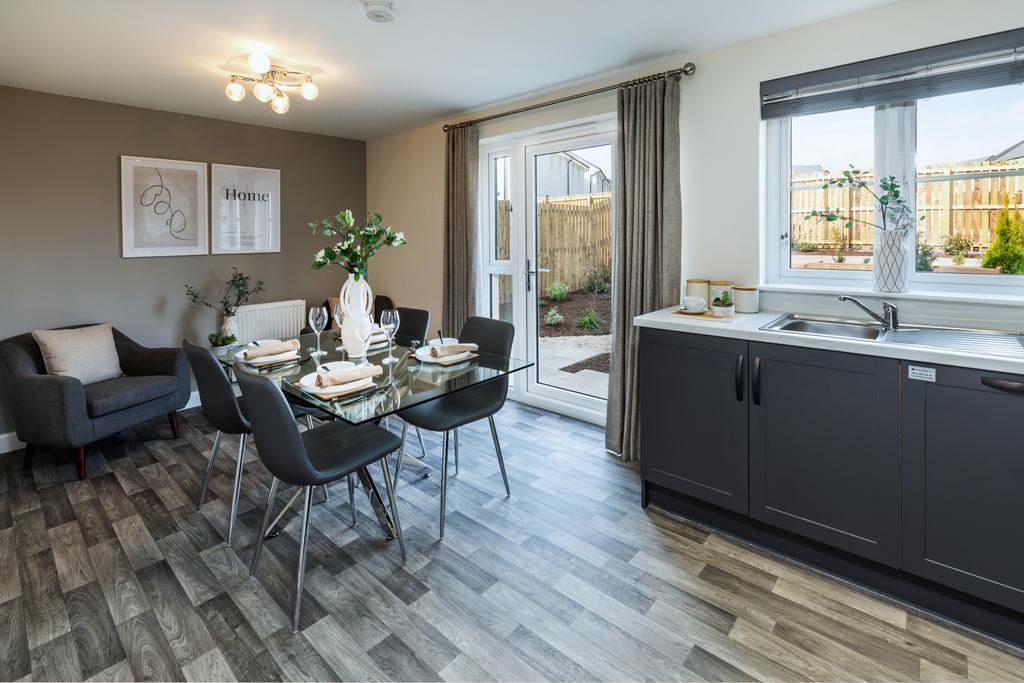 Kitchen dining area in Craigend 3 bed semi...