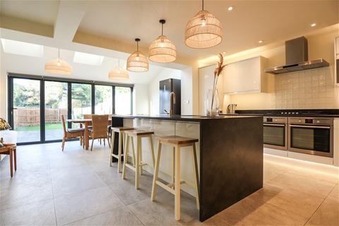 undefined, Wheathampstead AL4