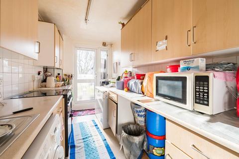 2 bedroom maisonette for sale, Fern Street, London E3