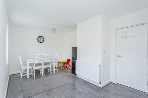 2 bedroom apartment for sale, Wakefield WF2