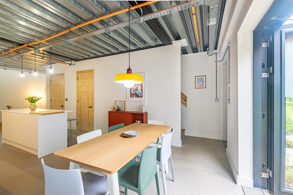Kitchendiner2