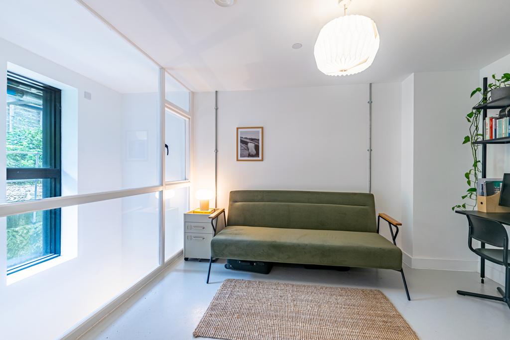 Bedroom2b