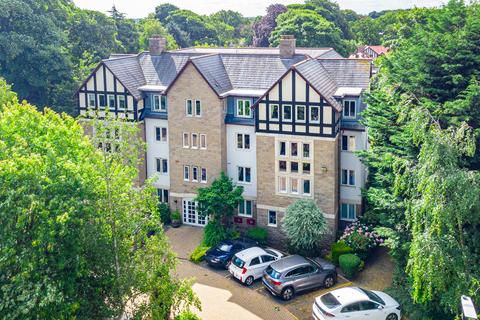 1 bedroom flat for sale, Park Avenue, Leeds LS8