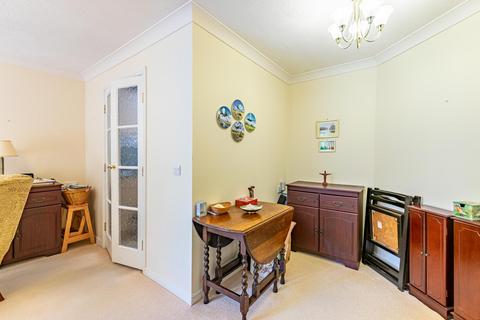 1 bedroom flat for sale, Park Avenue, Leeds LS8