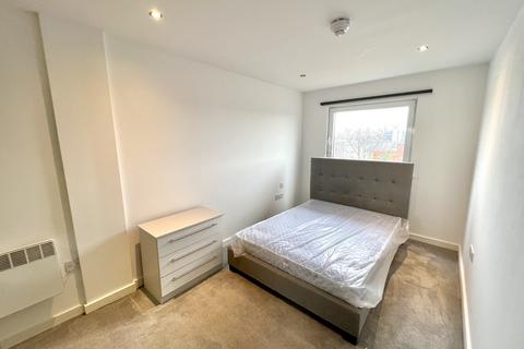 3 bedroom apartment to rent, Rusholme Place, Manchester, M14 5TG