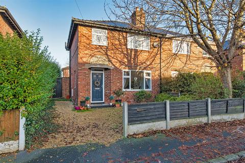 3 bedroom semi-detached house for sale, Broadbent Avenue, Warrington