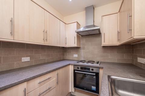 3 bedroom flat for sale, 7 (1F2) Cornwall Street, Old Town, Edinburgh, EH1