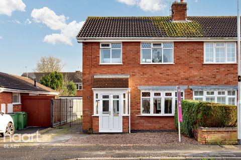 3 bedroom semi-detached house for sale, Vicarage Lane, Leicester