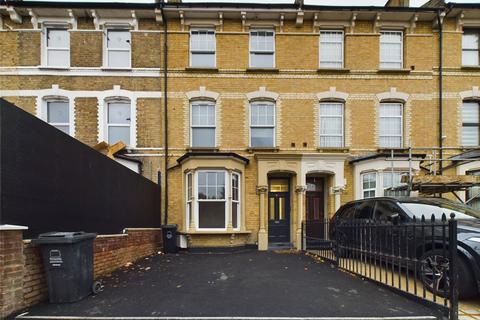 3 bedroom flat for sale, Brooke Road, Stoke Newington, London, N16