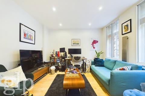 1 bedroom flat to rent, Berwick Street, W1F