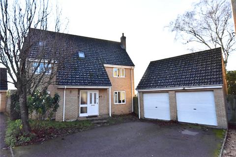 Kitchener Close, Lakenheath, Brandon, Suffolk, IP27