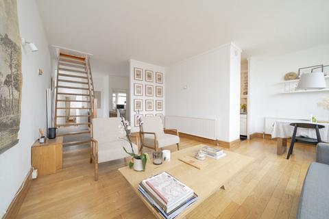 3 bedroom apartment for sale, Eardley Crescent, SW5