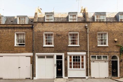 3 bedroom mews for sale, Phillimore Walk, W8