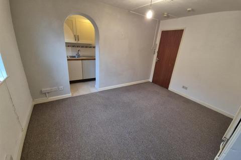 1 bedroom flat to rent, Stratton-On-The-Fosse, Radstock