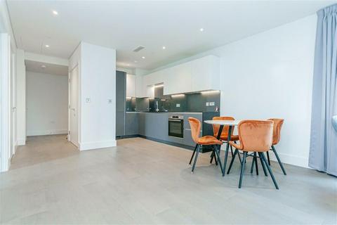 2 bedroom flat to rent, Lambert House, London SW11