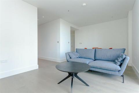 1 bedroom flat to rent, Lambert House, London SW11