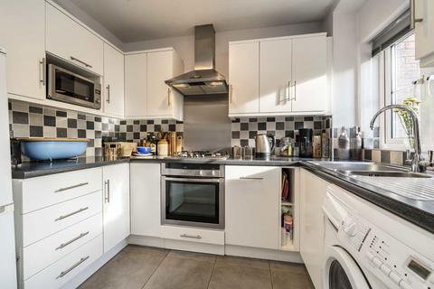 3 bedroom terraced house for sale, Partridge Road, Hampton TW12