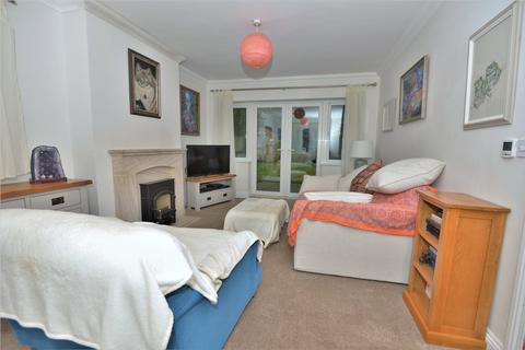 2a Antells Way, Alderholt, Fordingbridge, SP6 3AW