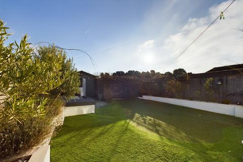 5 Coronation Close, Broadstairs, CT10 3DL