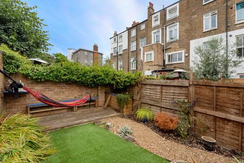 1 bedroom flat to rent, Coningham Road, London W12