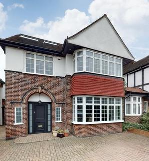 6 bedroom detached house to rent, Highfield Gardens, London, NW11