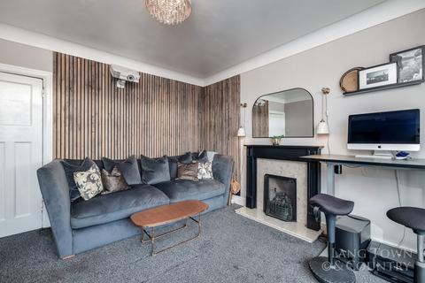 7 Dunclair Park, Plymouth, PL3 6DJ