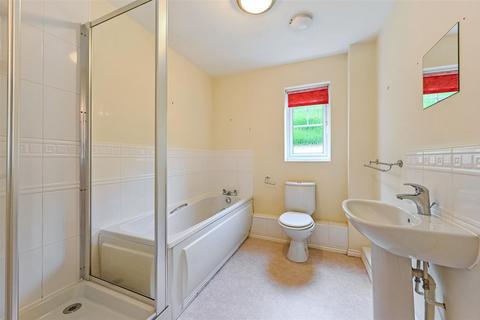 2 bedroom apartment for sale, Baxendale Road, Chichester, PO19