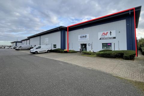 Industrial unit to rent, Unit 6 , Parkway Business Park, Normanby Road, Scunthorpe, DN15 6AL