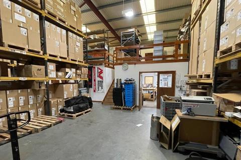 Industrial unit to rent, Unit 6 , Parkway Business Park, Normanby Road, Scunthorpe, DN15 6AL