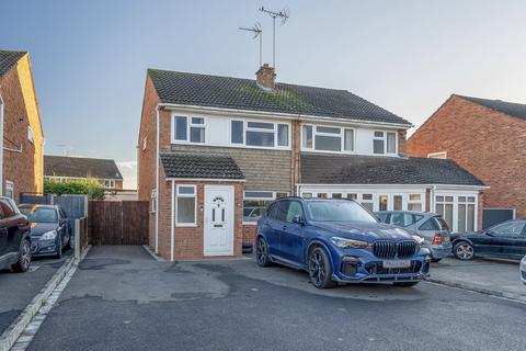 3 bedroom semi-detached house for sale, Middleton Road, Kidderminster, DY11