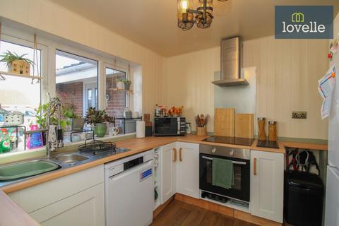 34 Leggott Way, Stallingborough, Grimsby, DN41 8BB