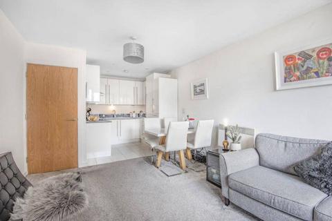 1 bedroom flat to rent, Hallsville Road, Canning Town, London, E16