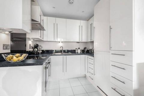 1 bedroom flat to rent, Hallsville Road, Canning Town, London, E16