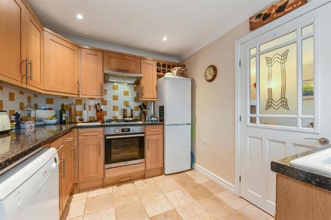 3 bedroom end of terrace house for sale, Churchmead Close, Lavant, PO18