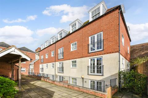 1 bedroom flat for sale, Southgate, Chichester, PO19