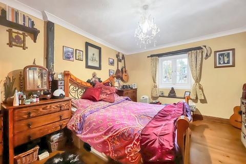 6 Bickington Hill, Bickington, Barnstaple, EX31 2JQ