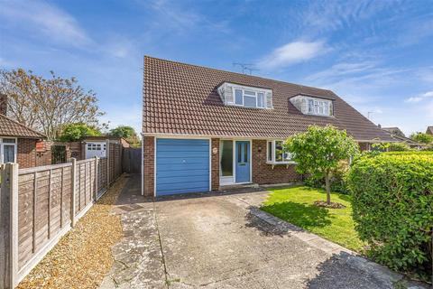 2 bedroom semi-detached house for sale, Crosbie Close, Chichester, PO19