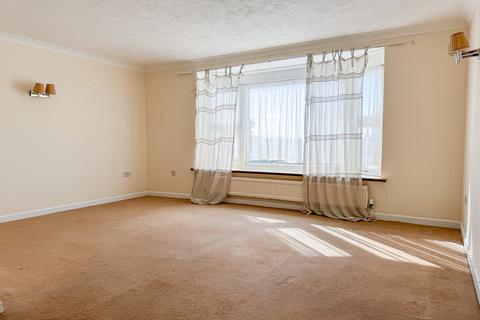 2 bedroom ground floor flat for sale, The Esplanade, Bognor Regis