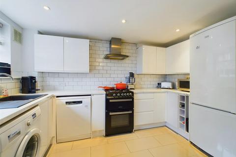 3 bedroom townhouse for sale, Hallam Road, Nottingham NG3